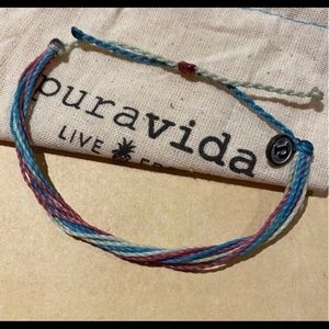 PURA VIDA Bracelet for Live Event